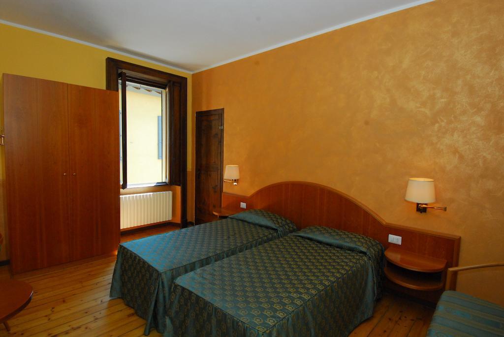 Fio & Gio Hotel Varenna Eksteriør billede